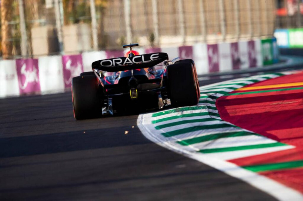 Prima pole position per Perez al Gp di Arabia Saudita
