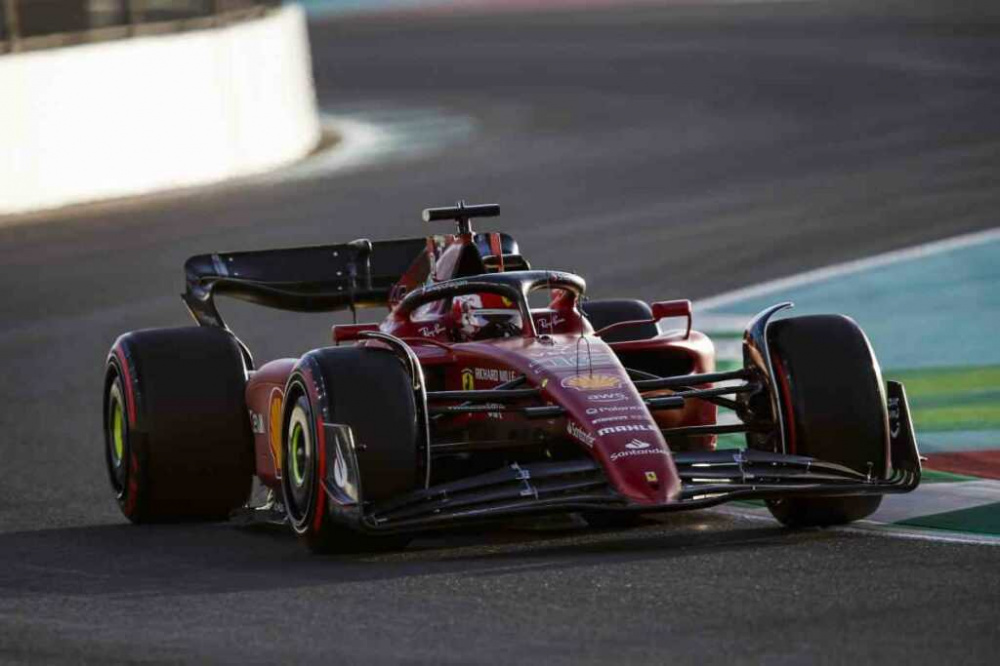 Leclerc davanti a Verstappen nelle libere in Arabia Saudita