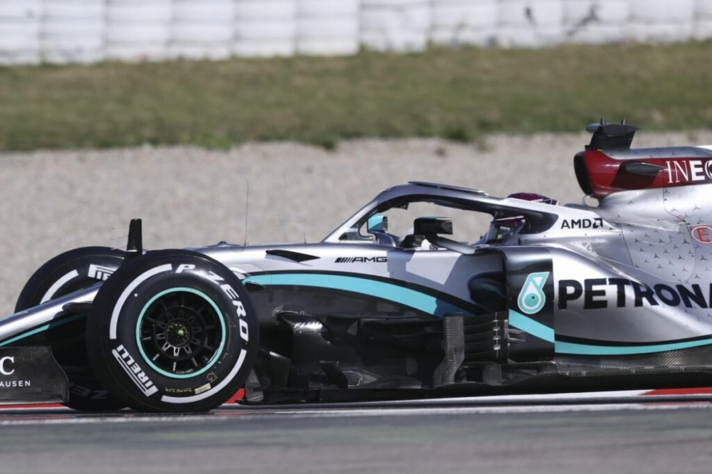 Hamilton il più veloce nelle FP2 in Canada, Sainz terzo
