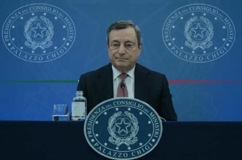 Energia, Draghi: “Interveniamo per aiutare le famiglie e le imprese”
