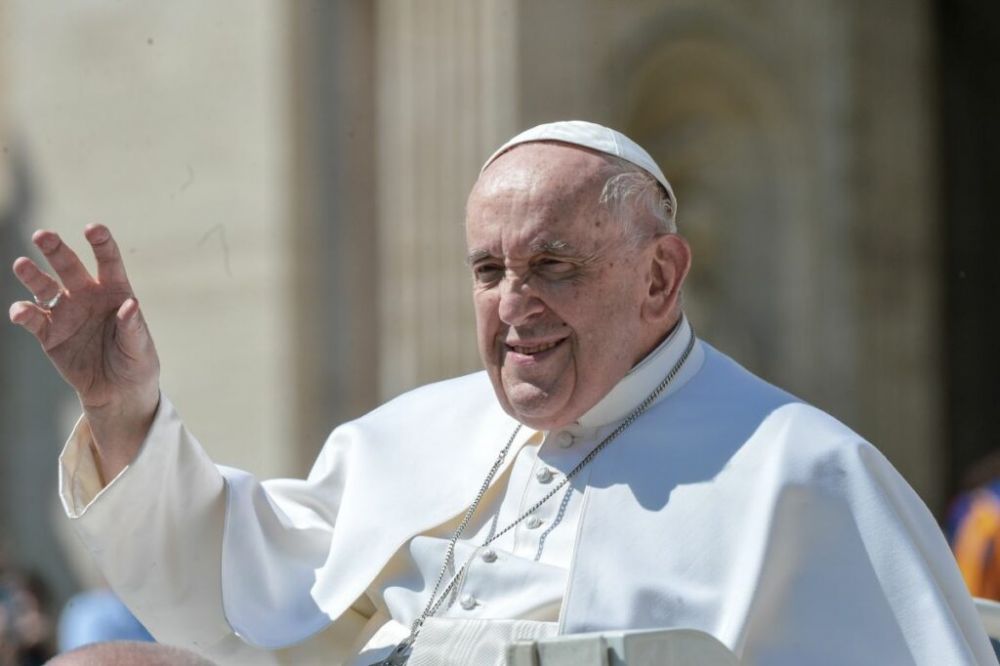 Papa Francesco “Le guerre sono un male, preghiamo per la fine”