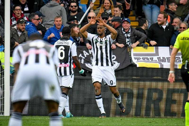 L’Udinese piega 5-1 il Cagliari, tripletta di Beto