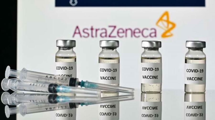 Vaccino AstraZenca: studio rivela la causa dei coaguli che provocano i casi di trombosi