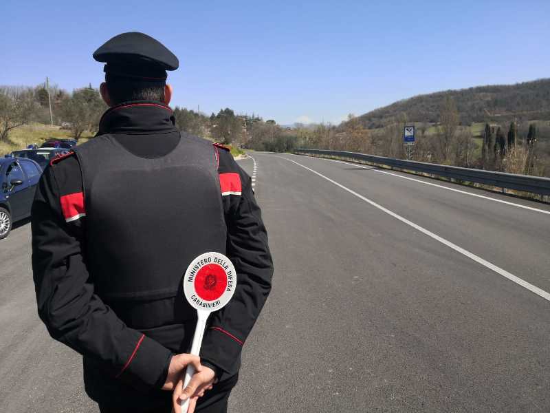 Cagliari. Non si ferma all'alt dei carabinieri, denunciato un 35enne nigeriano