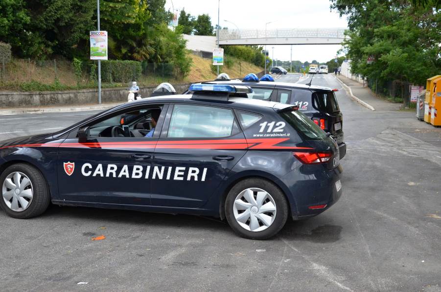 San Sperate. sorpresi a rubare al Carrefour, denunciati due algerini domiciliati al Cas di monastir