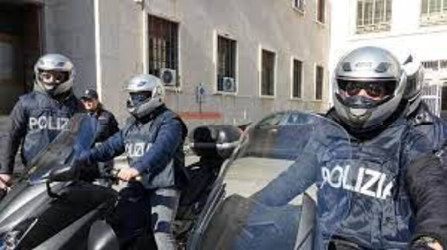 Roma. Truffe agli anziani. Arrestata una coppia di 18 e 24 anni