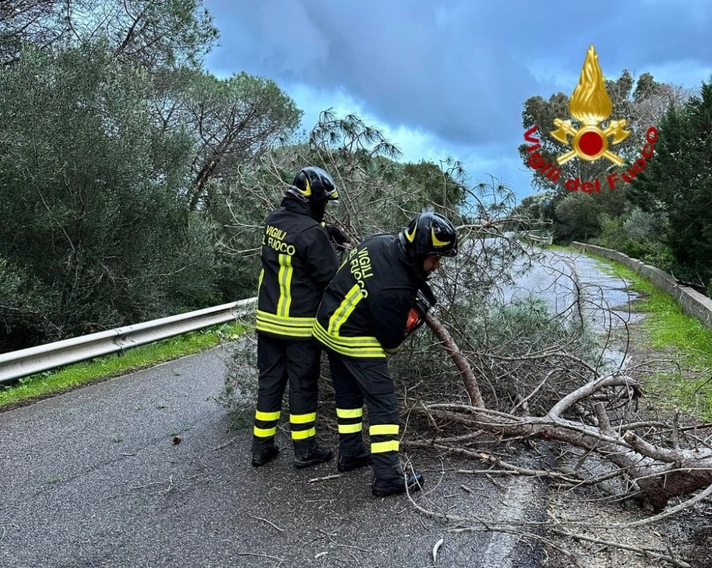 Maltempo in Sardegna, oltre 150 gli interventi dei vigili del fuoco