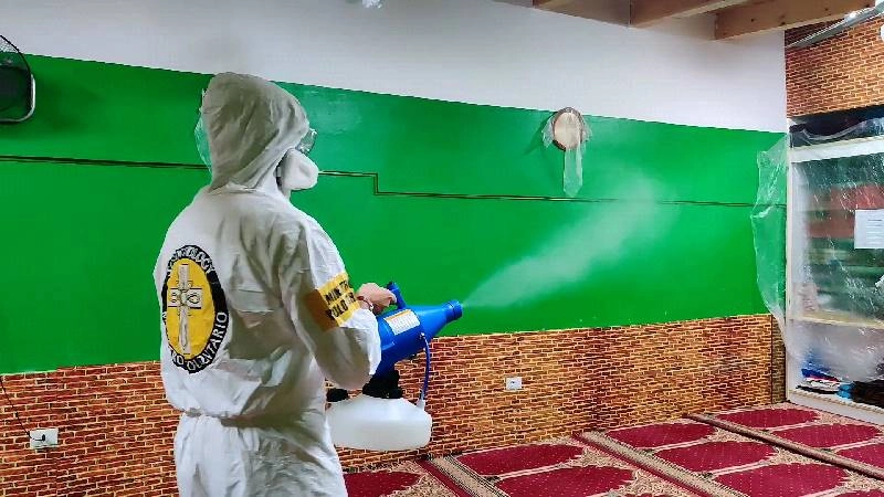 Ministri Volontari di Scientology sanificano la Moschea di via XX settembre a Caglairi