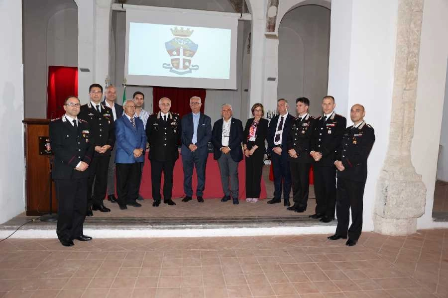 Visita dell’associazione “S.O.S.. Impresa – rete per la legalità ” Al Comando Legione Carabinieri Sicilia.