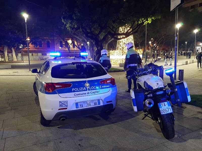 Cagliari. Controlli stradali, tre persone alla guida dell'auto senza patente e senza copertura RCA