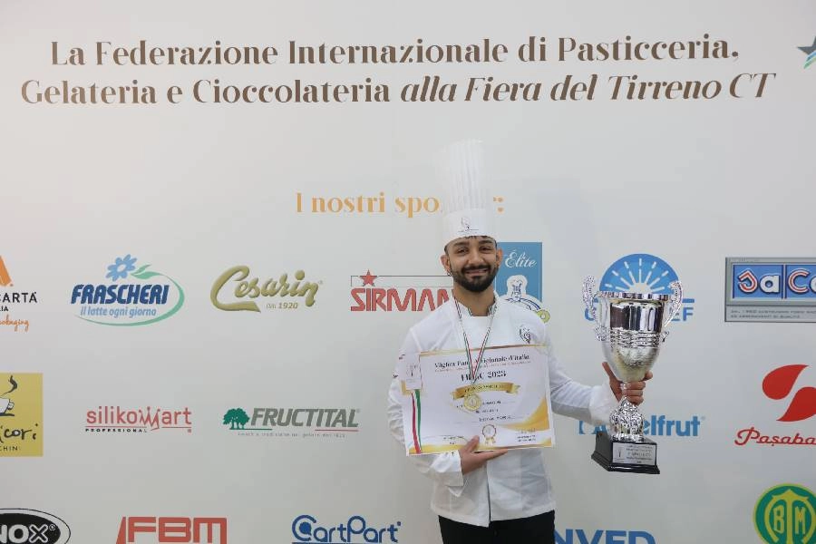 Michele Porcedda al primo posto nella categoria “Pane innovativo” al Campionato Italiano della Panificazione della FIPGC