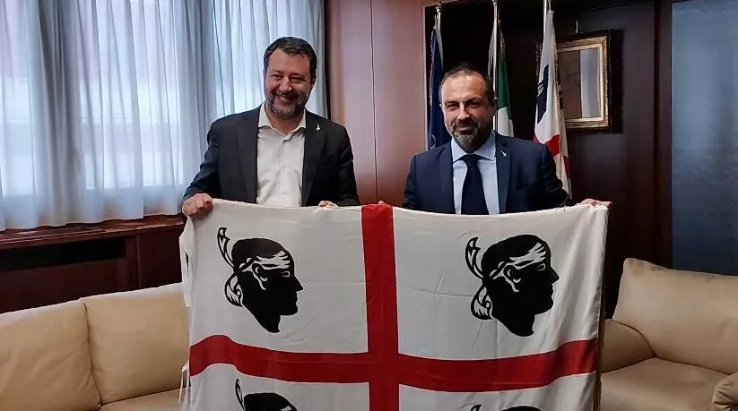 Salvini in Consiglio regionale, il Presidente Pais: L’autonomia compiuta è nel Dna dei sardi”