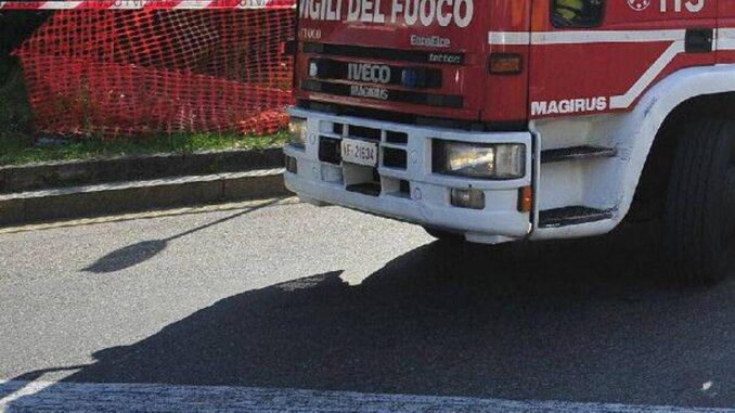 Infortunio sul lavoro a Lecce, operaio 26enne cade da 7 metri e muore