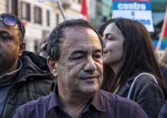 Mimmo Lucano Cassazione conferma condanna a un anno e mezzo no a richiesta appello bis