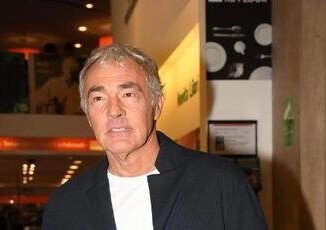 Giletti e linchiesta Zero titoli Dopo scandalo diplomi lo spettro dei rifiuti carabinieri indaghino