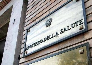 Ministero Salute diffida vendita integratori e simili in polvere da sniffare