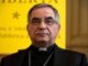 Conclave il passo indietro di Becciu Obbedisco al Papa non entrero