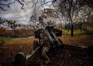 Ucraina Russia apre a intesa con Usa per terre rare
