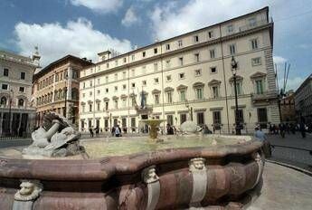 Decreto bollette, c’è il via libera. Meloni: “Tre miliardi contro caro energia”