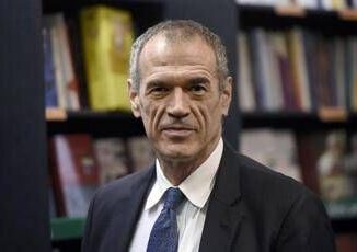 Mes parla Cottarelli No Italia sbagliato ma non e dramma