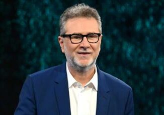 Mediaset apre a Fabio Fazio e il conduttore risponde Ne parliamo fra qualche anno