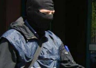 Bolzano 15enne arrestato per terrorismo Era pronto a colpire con gruppo satanista e suprematista