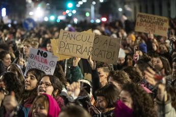 25 novembre, manifestazione spacca le opposizioni. No di Renzi e Calenda: “E’ contro Israele””