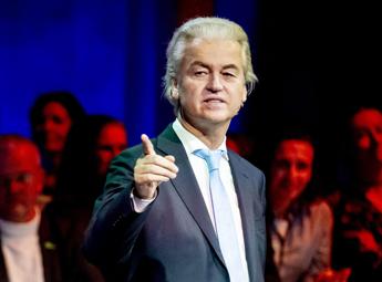 Elezioni in Olanda, per exit poll vince la destra di Wilders: “Governeremo”