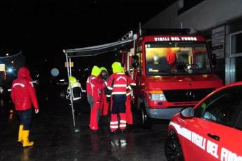 Veneto, è ancora allerta maltempo. Recuperato corpo vigile del fuoco disperso a Belluno 1 Veneto e ancora allerta maltempo. Recuperato corpo vigile del fuoco disperso a Belluno
