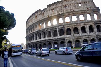Fascia verde a Roma, oggi e domani divieti parziali alla circolazione: ecco per chi