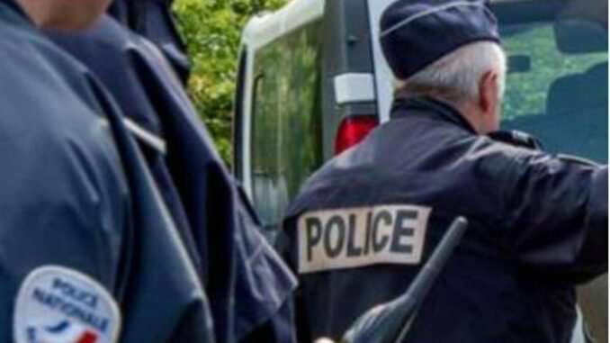 Francia, studente accoltella a morte collaboratrice scolastica