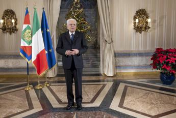 Mattarella, il messaggio ai giovani: “L’amore non è possesso”