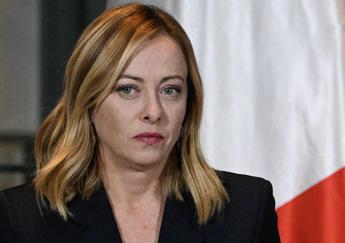 Meloni: “Salario minimo? Sindacati siano coerenti. Di mia vita privata si è parlato senza pietà”