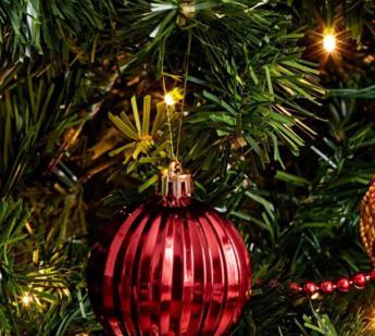Natale, sotto l’albero la ‘migliore reputazione per Ferrari, Ikea e Ferrero