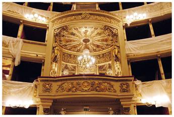 Prima alla Scala, è ufficiale: in prima fila sul palco reale Segre, La Russa e Sala