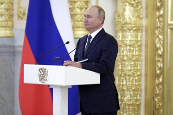 Russia, di trucco in trucco in arrivo il quinto mandato di Putin