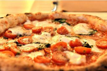 E’ il Pizza day, verità e falsi miti su uno dei cibi preferiti dagli italiani