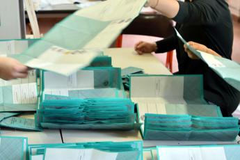 Elezioni Fratelli dItalia chiude spiragli su terzo mandato per governatori