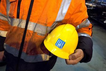 Ex Ilva, governo si prepara a amministrazione straordinaria