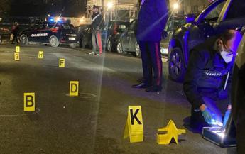 Roma, agguato in strada al Corviale: un morto