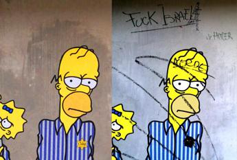 ‘W Hitler’ e ‘Fuck Israele’, scritte antisemite sul murale dei Simpson al Memoriale della Shoah