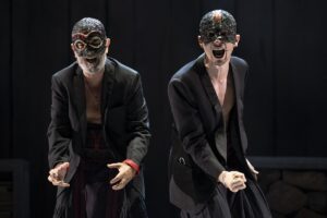 La Grande Prosa: "Edipo Re / Una favola nera" del Teatro dell'Elfo 1 Edipo_Elfo_FerdinandoBruni_EdoardoBarbone_Lorenzo_Palmieri