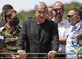 Civili uccisi a Gaza in attesa degli aiuti, Israele nega responsabilità