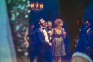 Festen Il gioco della verità: dramma o commedia? 2 Festen