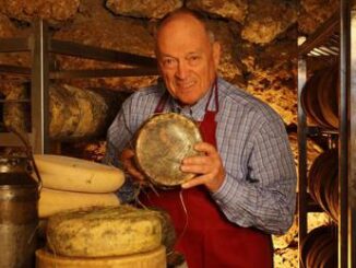 Addio ad Antonio Carpenedo il mastro casaro rivoluzionario del formaggio