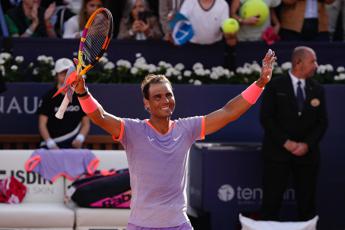Atp Barcellona, Nadal torna e batte Cobolli al primo turno