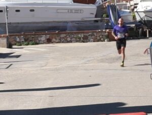 Trail del Marganai 2024: dai Monti al Mare, nella cornice del Marganai 1 Foto Atleta al traguardo