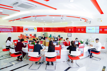 HDBank to pay 25 dividend in cash and stocks aim for high growth in 2024