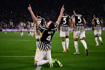 Juve Fiorentina 1 0 gol di Gatti e Allegri riparte
