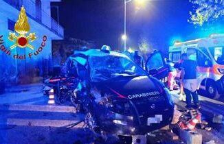 Salerno carabinieri morti in incidente donna alla guida positiva ad alcool e droga